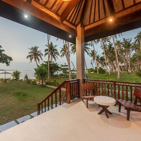 Villa Juan - A Beach Front Villa In General Luna Siargao מראה חיצוני תמונה